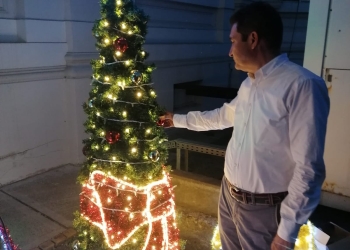 În cod de caniculă, primarul Aradului se pregătește de Crăciun