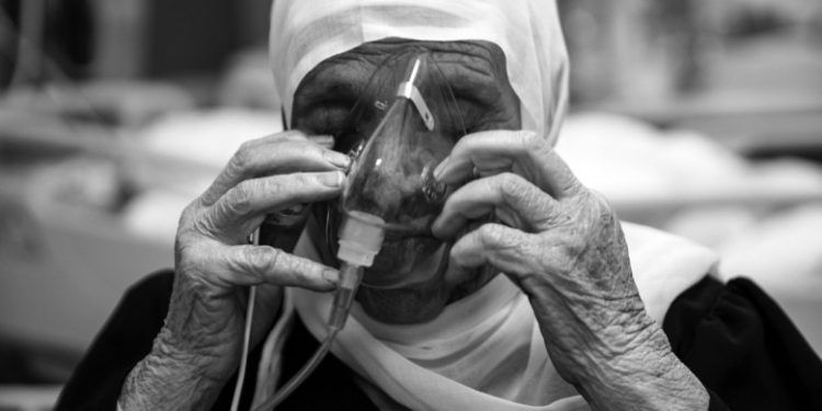 Israel, una dintre campioanele vaccinării, grav lovită de varianta Delta