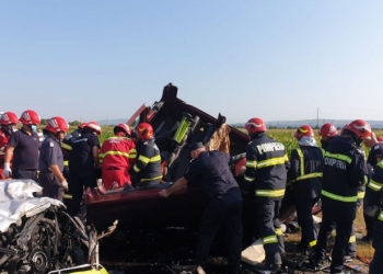 Accident cumplit în Bacău. 7 morți, printre care și 2 copii. A fost activat planul roșu