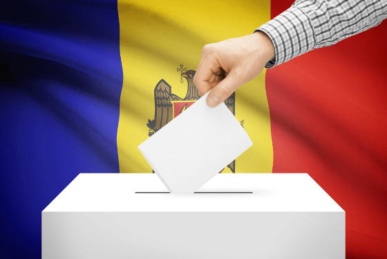 Secție de votare la Timișoara pentru alegerile din Republica Moldova