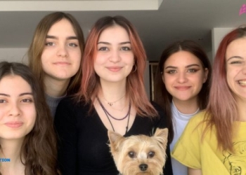 Cea mai bună aplicație IT din Europa a fost creată de cinci adolescente din România