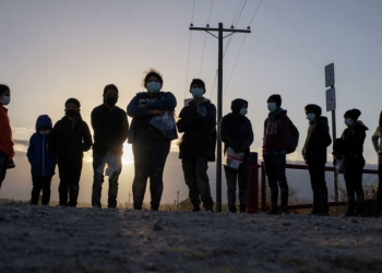 Zeci de migrați descoperiți pe străzile din Timișoara, în acest weekend