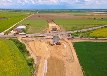 Lucrări la intersecția dintre Peciu Nou și Moravița. Șoferi, atenție mare!