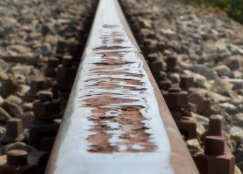 Mostră de ignoranță. Cum arată șinele de tren între Timișoara și Lugoj. Iată de ce s-a dublat timpul de călătorie până la București