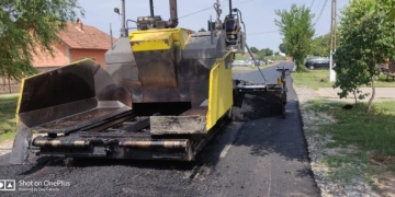 Primaria Cărpiniș a alocat bani pentru lărgirea șoselelor din localitate