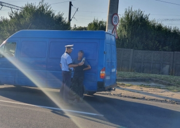 Prinși de polițiști băuți la volan, încă de la primele ore ale dimineții