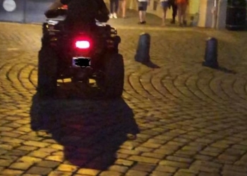 Cea mai ”scumpă” plimbare prin Piața Unirii din Timișoara. Trei tineri amendați