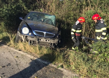Patru persoane au ajuns la spital în urma unui accident rutier