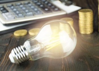 Sfidător! Dacă nu vreți facturi duble sau triple la energie, stingeți lumina sau opriți gazul. „Sfatul” unui secretar de stat