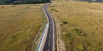 CJ Timiș recepționează lucrările de pe Crivobara-Vizma. Călin Dobra: ”Milițianul drumurilor județene” nu se sfiește să-și asume munca altora”