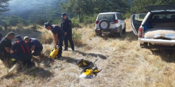 UPDATE VIDEO Incendiu de vegetație în vârf de munte, în județul Caraș-Severin