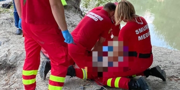 Weekend marcat de tragedii în vestul țării! Doi copii au pierit în apele râurilor