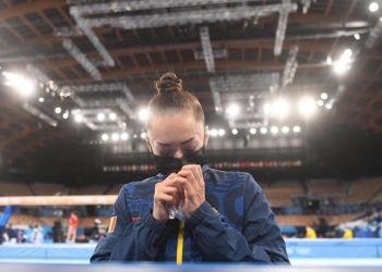 Mesajul Larisei Iordache, după ce s-a retras din finala de la bârnă a Jocurilor Olimpice