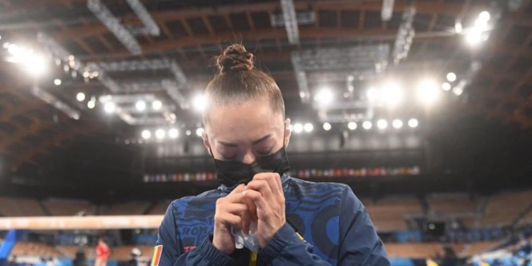 Mesajul Larisei Iordache, după ce s-a retras din finala de la bârnă a Jocurilor Olimpice