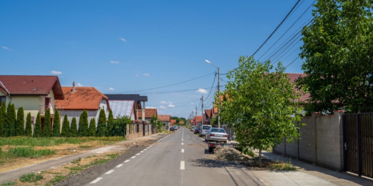 Sistem de supraveghere video pentru siguranța locuitorilor din Cărpiniș