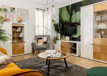 Fie că ești adeptul amenajării livingului într-un stil modern sau în unul clasic, oferta Casa Rusu le are pe toate