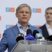 Cioloș câștigă în fața lui Barna primul vot pentru șefia USR PLUS. Va fi organizat însă turul al doilea