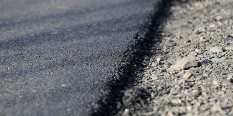 Asfalt nou la Otelec și Pustiniș