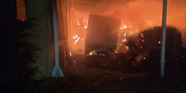 Ritm draconic de muncă! 35 misiuni pe zi, 1087 misiuni în luna august, pentru pompierii arădeni