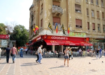 Timișoara, orașul premierelor! Primul restaurant McDonald’s din Romania închis la Timisoara!