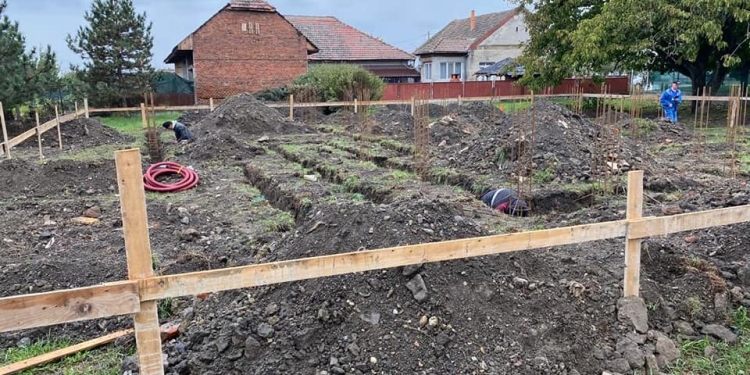 Se lucrează la un AFTER SCHOOL de top, în localitatea Utvin