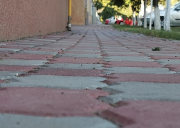 Sânandrei: trotuare reabilitate și drumuri agricole asfaltate cu bani europeni