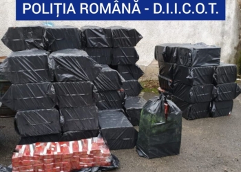 Prinși în flagrant cu mii de țigări de contrabandă, în vestul țării