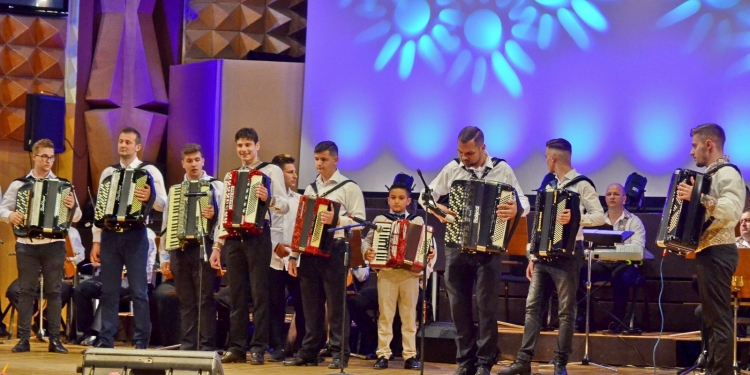 Grăbește-te! Mai ai la dispoziție doar câteva zile ca să te înscrii la Școala de Arte din Timișoara