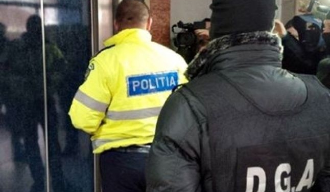 Polițist de frontieră din Timiș reținut pentru luare de mită. A fost prins în flagrant