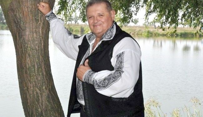 A murit Petrică Moise. Unul dintre cei mai îndrăgiți interpreți de muzică populară din Banat s-a stins din viață la 74 de ani