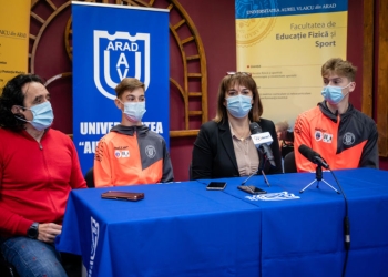 Aur pentru campionii de la Club Sportiv Universitatea „Aurel Vlaicu” din Arad