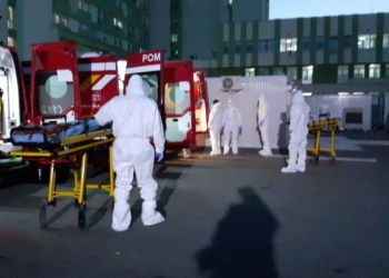 Alți șapte pacienți români, în stare gravă, pozitivi COVID-19, vor fi astăzi transportați spre Ungaria