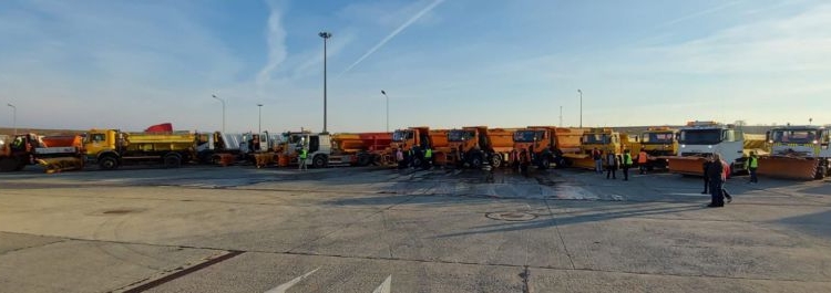 Peste 320 de utilaje sunt gata să intervină în caz de deszăpezire în vestul țării