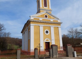 Primăria din Jamu Mare sprijină bisericile din comună
