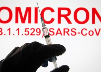 Despre varianta OMICRON: „Ceea ce nu știm în acest moment este sensibilitatea ei la vaccinuri”