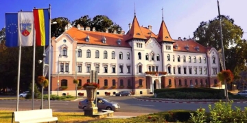 Doi PNL-iști se dau în judecată! Primăria Lugoj acționează în instanță Direcția de Sănătate Publică Timiș! Niciuna dintre instituții nu vrea să plătească salariile medicilor