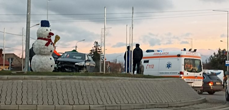 Încă un șofer „mușcă” din sensurile giratorii din Moșnița Nouă