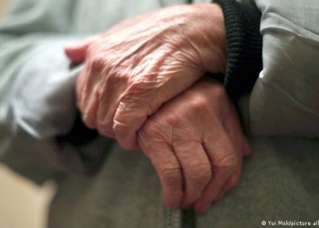 Vârstnicii singuri din Timișoara nu vor mai fi… singuri. Ajută și tu un bunic!