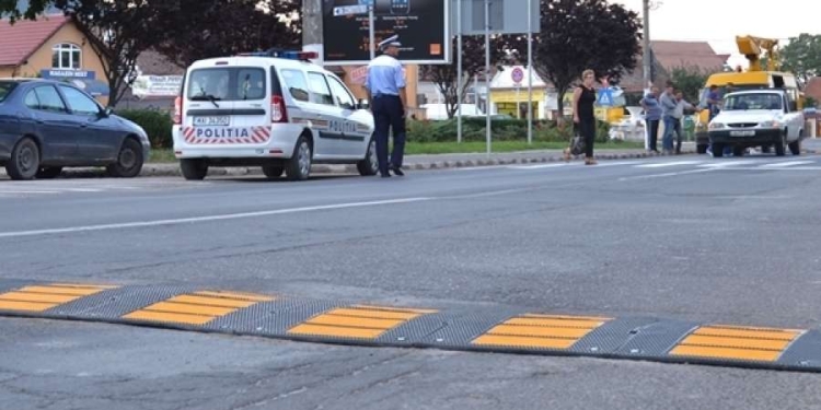 60.000 de lei pentru achiziția de noi „calmatoare de trafic”