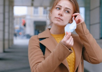 Autoritățile mai slăbesc hățurile. Din 9 decembrie intră în vigoare relaxările de sărbători