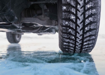 A fost împrăștiat un strat generos de sare pe străzile din Timișoara