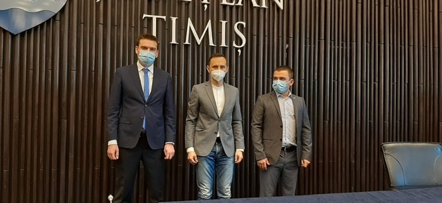 Dă cu o mână și ia cu trei! CJ Timiș a anulat gratuitatea pentru pensionari și studenți la muzeele din subordine