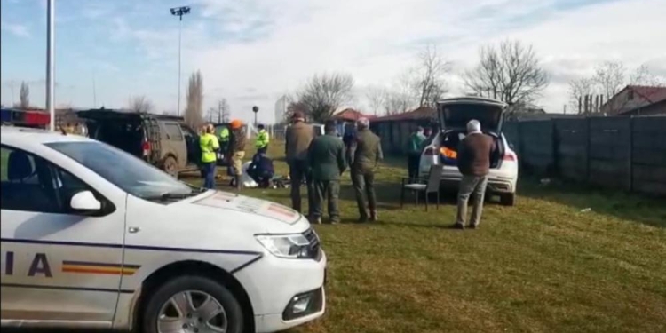 VIDEO Bărbatul decedat la Deta, a fost împușcat pe fondul de vânătoare de către nașul copiilor săi! Bărbatul decedat era consilier local Pro România