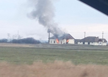 O bătrânică de 85 de ani și-a găsit sfârșitul într-un incendiu, în județul Arad