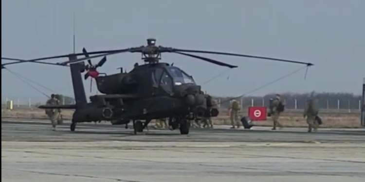 VIDEO Elicoptere militare NATO pe aeroportul din Timișoara