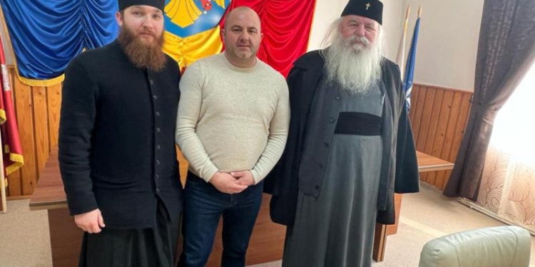 Înaltpreasfințitul Părinte Ioan – Mitropolitul Banatului în vizită la Moravița unde se construiește o biserică nouă