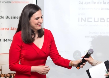 N-a prins senator, dar este director în Primăria Timișoara! Fostă coordonatoare de campanie electorală USR Timiș, Diana Amza a luat concursul pentru șefia Serviciul Asistență Medicală Școlară