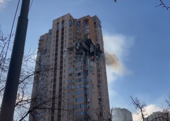 Uniunea Europeană trimite arme în Ucraina