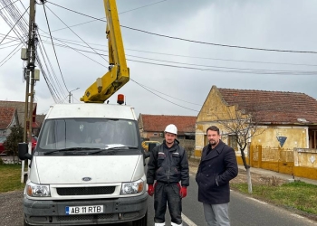 Iluminat stradal modern, în comuna Cărpiniș