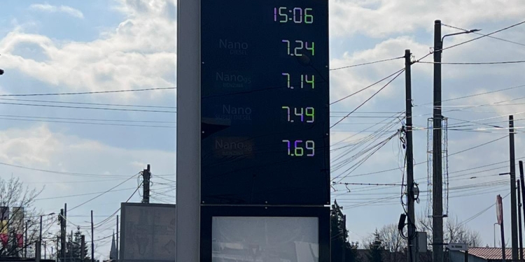 Benzinărie din Timiș închisă temporar de comisarii de la Protecția Consumatorului